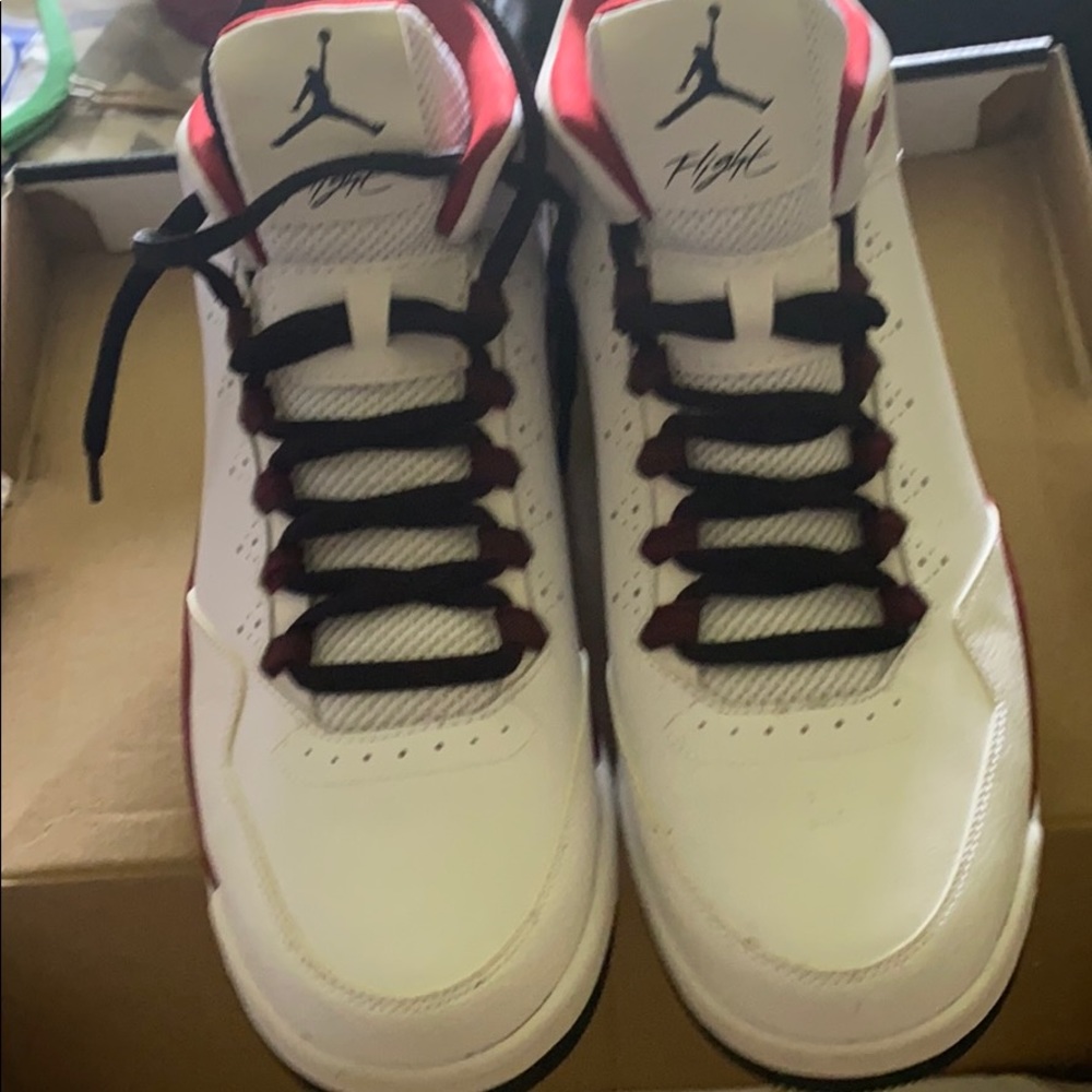 Jordan Flights - Picture 3 of 4